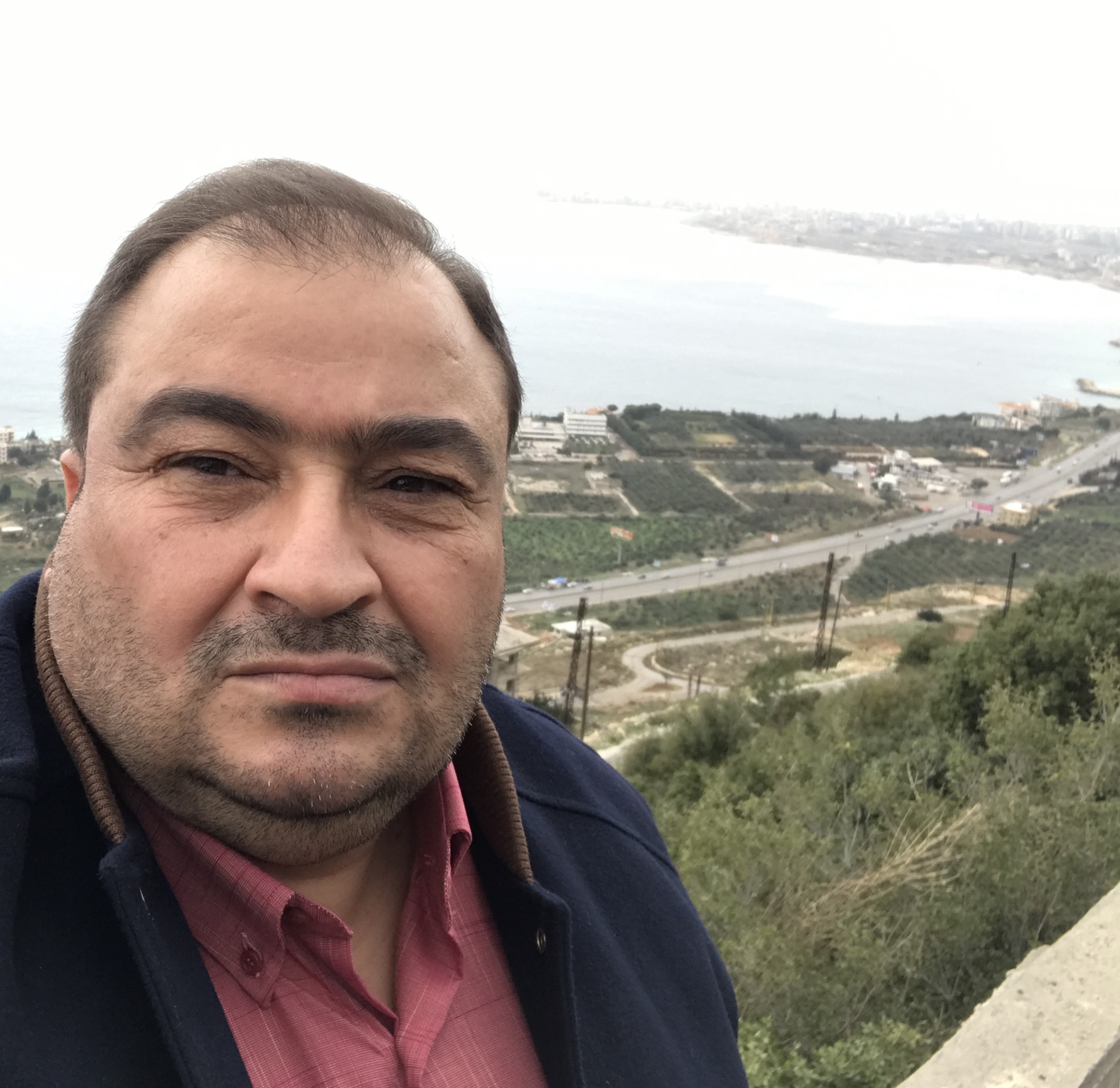 الأسعد : يناشد رئيس الجمهوريه اللبنانيه لضرورة إرساء الأمن في المخيمات الفلسطينيه