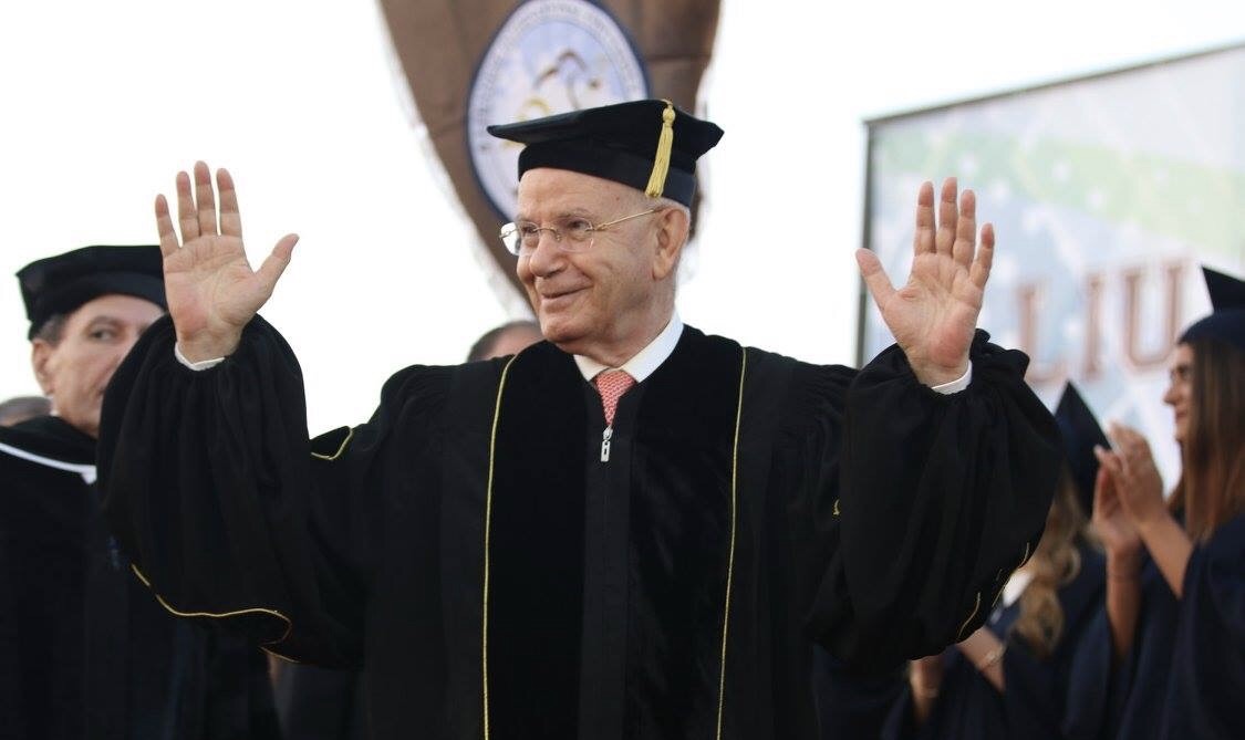 إحتفال مهيب رعاه مراد بمناسبة تكريم خريجي الجامعة اللبنانية الدولية في الشمال