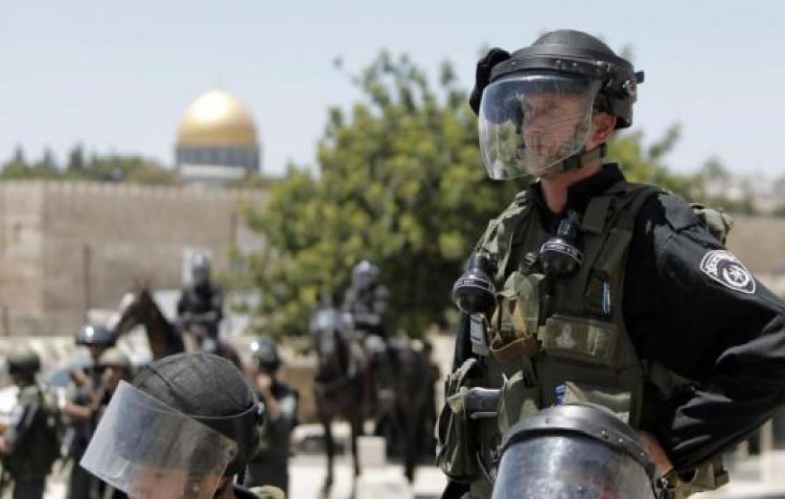 مواجهات اندلعت مع قوات الاحتلال  الإسرائيلي أمام باب العامود في القدس المحتلة
