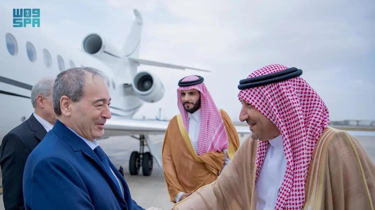 وزير الخارجية السوري فيصل المقداد يصل إلى جِدة ..