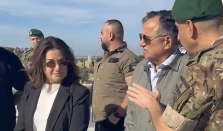 زيارة أمين الجامعه العربيه الى الجنوب